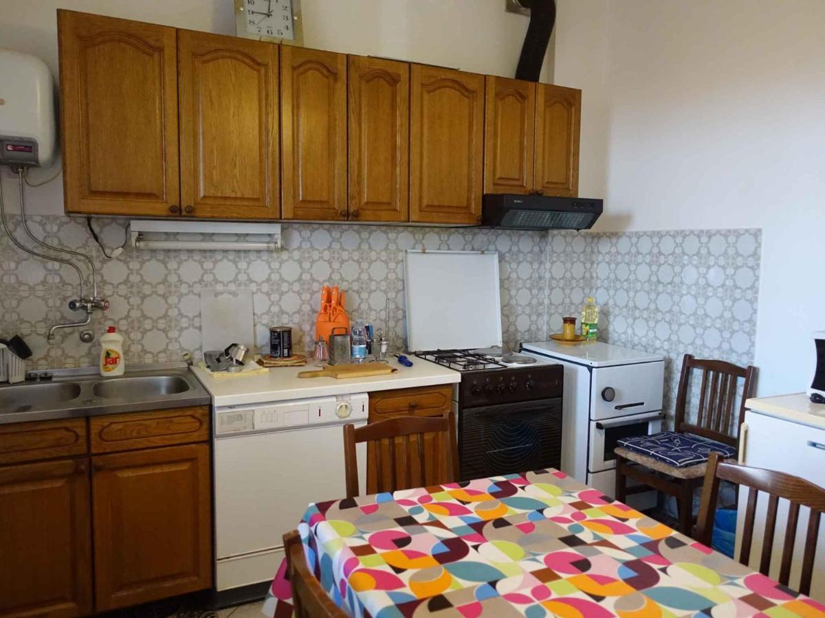 Apartment In Omisalj - Insel Krk 39736 المظهر الخارجي الصورة